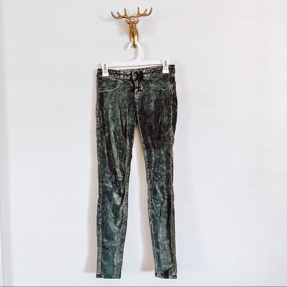 J Brand Denim - J Brand Women's Black Skinny Jeans Size 24